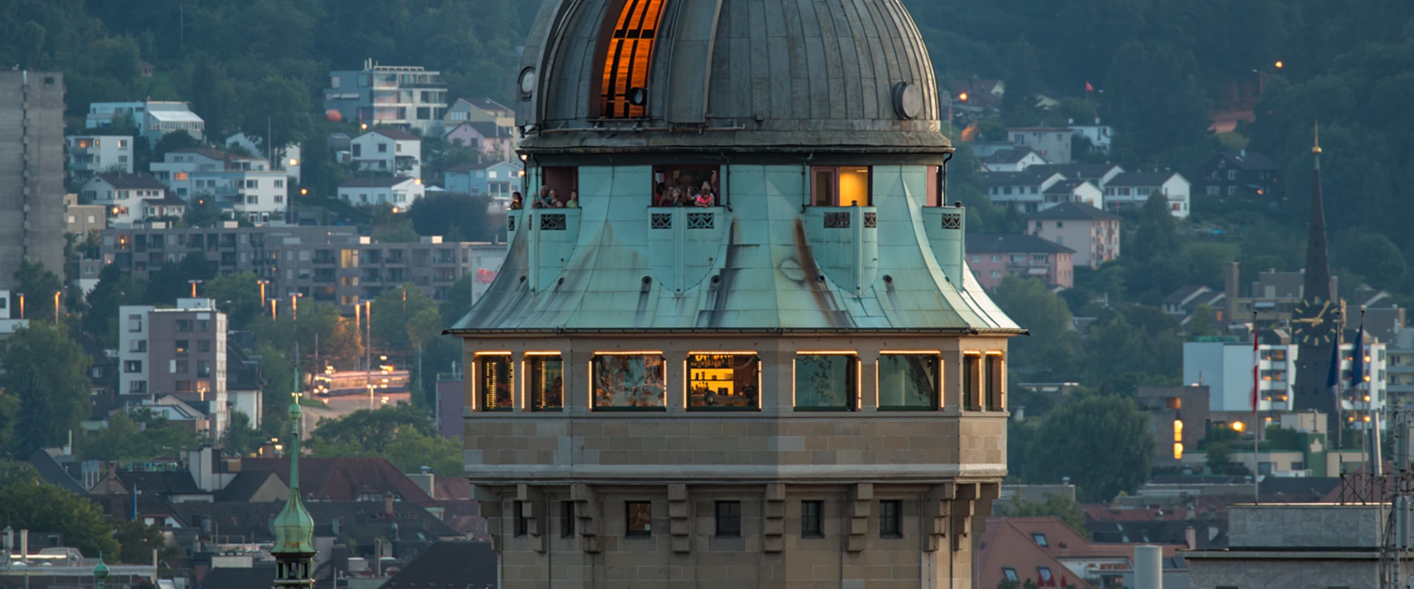 Urania Sternwarte Zürich Uebersicht Red